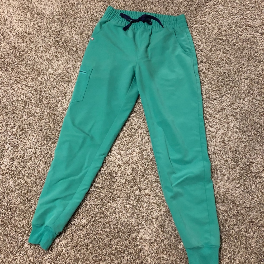 Figs small high waisted joggers (surgical green)